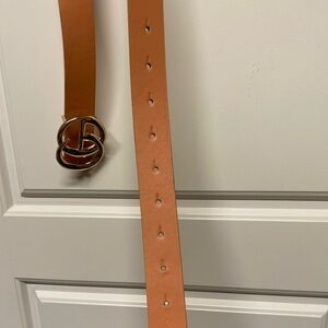 Peach leather belt